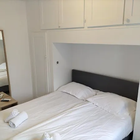 Le Serra A2 Апартаменти